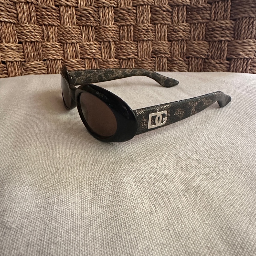 Dolce & Gabbana leopard 🐆 Black Sunglasses with Brown Lenses